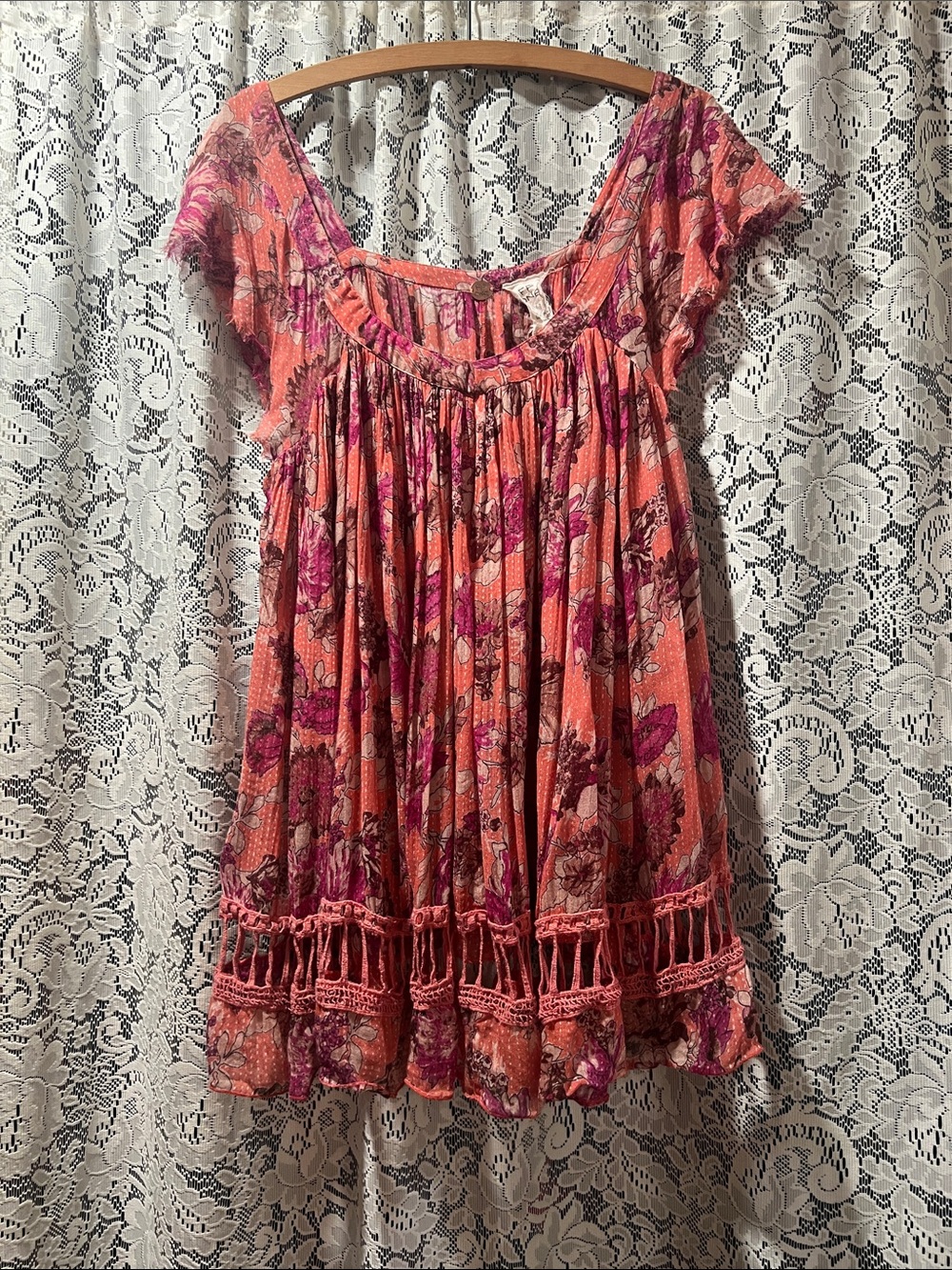Free People Coral and Magenta Floral Peasant Tunic Size Small